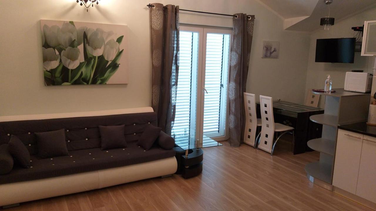 Villa, Pool And Relax For 12 Persons Kuti Exterior foto